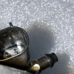 VW stikla tīrītāja ūdens sprausla smidzinātāja sprausla motora pārsegā 5m0955986c