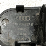 Audi priekšējā vējstikla sprausla 8t0955987b