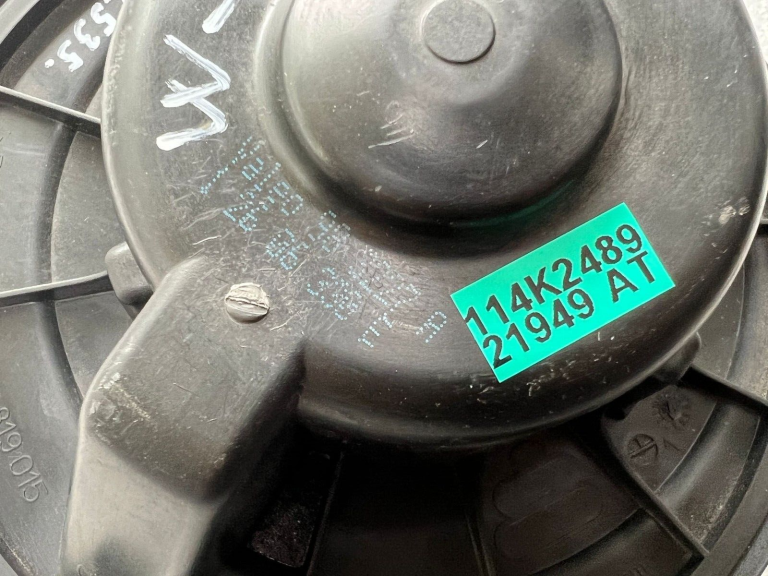 VW sildītāja ventilatora motora pūtējs 1k2819015