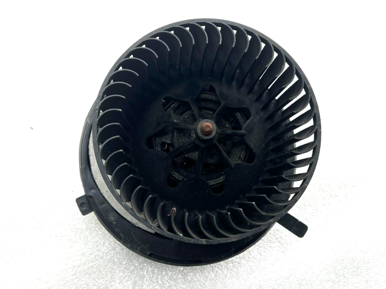 VW sildītāja ventilatora ventilatora motors 1k2820015c