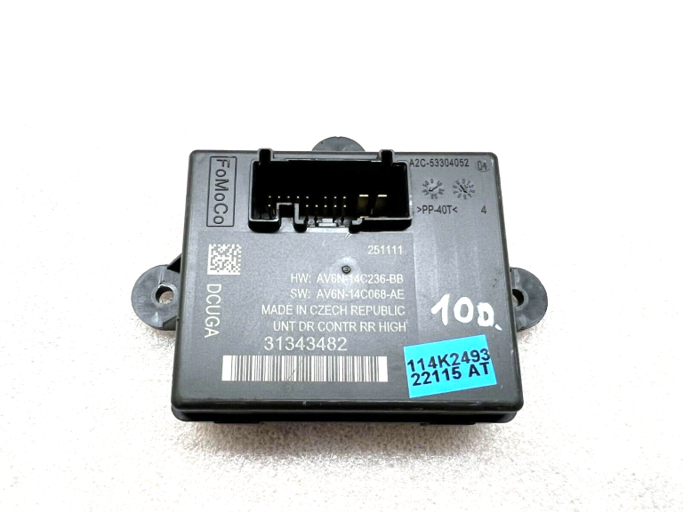 Volvo durvju vadības bloks ECU aizmugurējā labajā pusē 31343482
