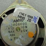 OEM Suzuki Jimny III skaļrunis 3910260F00