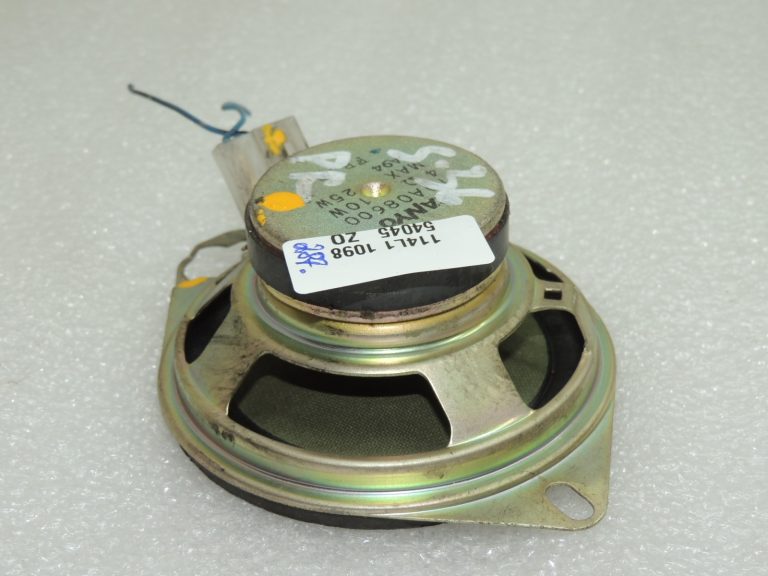 OEM Suzuki Jimny III skaļrunis 3910260F00