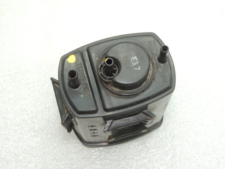 OEM Suzuki Jimny III 1.3i aktīvās ogles kanisteris 1856081AA0
