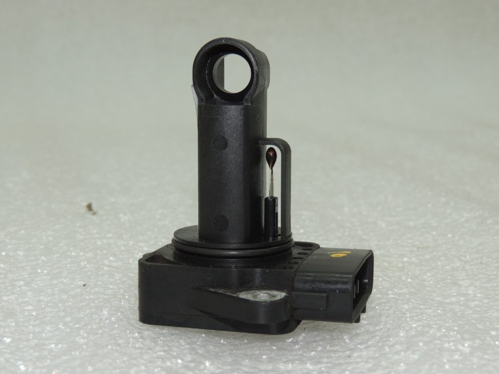 OEM Suzuki Jimny 1.3i III masas gaisa plūsmas sensors 1380063J00