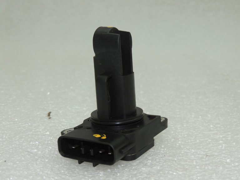 OEM Suzuki Jimny 1.3i III masas gaisa plūsmas sensors 1380063J00