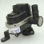 OEM Suzuki SX4 2.0i Emisijas elektromagnētiskais vārsts Solenoīda vārsts 1821052D00