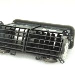 OEM Suzuki Grand Vitara III mērinstrumentu paneļa ventilācijas centrs 7361064J005PK