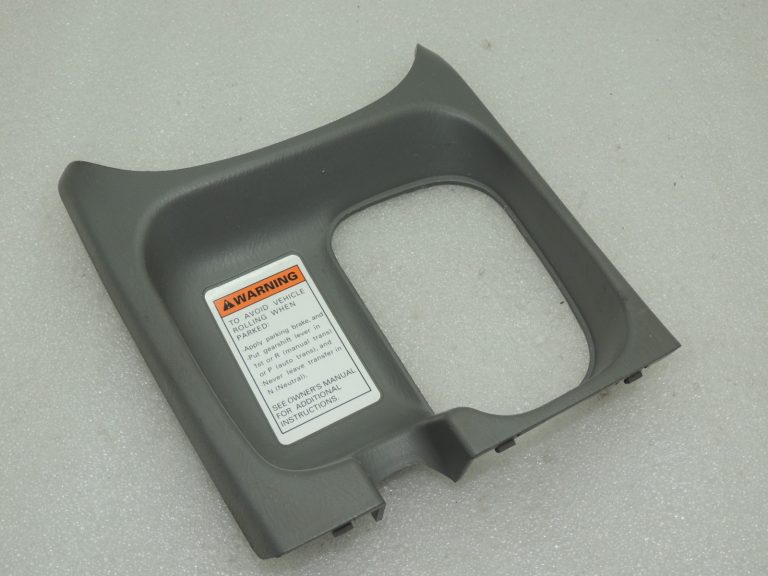 OEM Suzuki Grand Vitara II centrālās konsoles apdare 7592050J00FC6