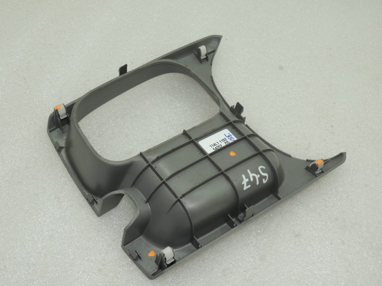 OEM Suzuki Grand Vitara II centrālās konsoles apdare 7592050J00FC6