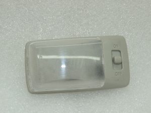 OEM Suzuki Grand Vitara II salona apgaismojums 3621074F026GS