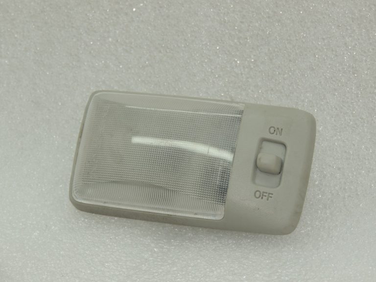OEM Suzuki Grand Vitara II salona apgaismojums 3621074F026GS