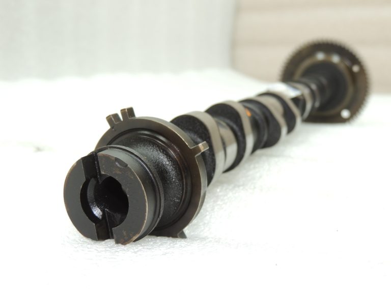 OEM Mazda 6 2.2D sadales vārpsta ieplūdes SH0112420