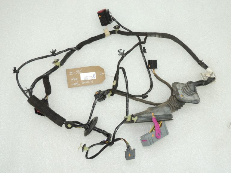 OEM Opel Zafira C durvju elektroinstalācijas instalācija Priekšējās labās durvis 20803667