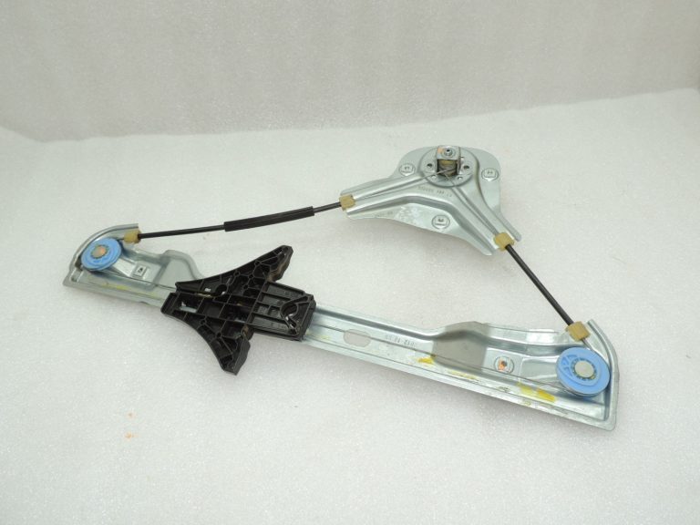 OEM Opel Zafira C aizmugurējais kreisais loga regulators 13369287
