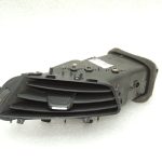 OEM Opel Zafira C Priekšējā centrālā kreisā paneļa ventilācijas režģa ventilācijas sprausla 13427382