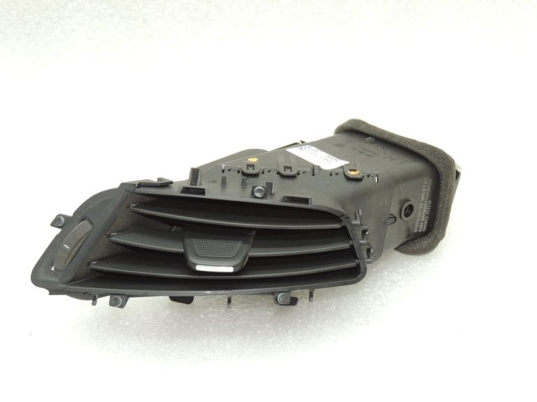 OEM Opel Zafira C Priekšējā centrālā kreisā paneļa ventilācijas režģa ventilācijas sprausla 13427382