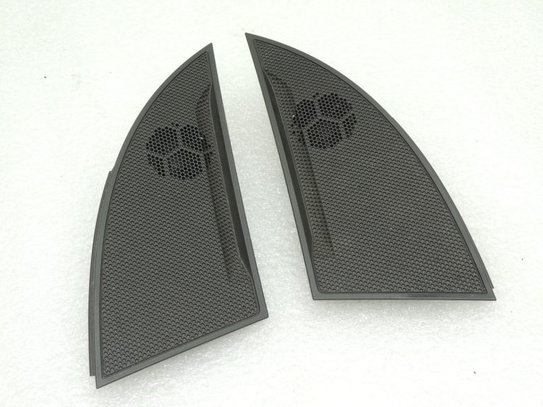 OEM Opel Zafira C skaļruņu vāku komplekts paneļa panelim 20891043, 2089104