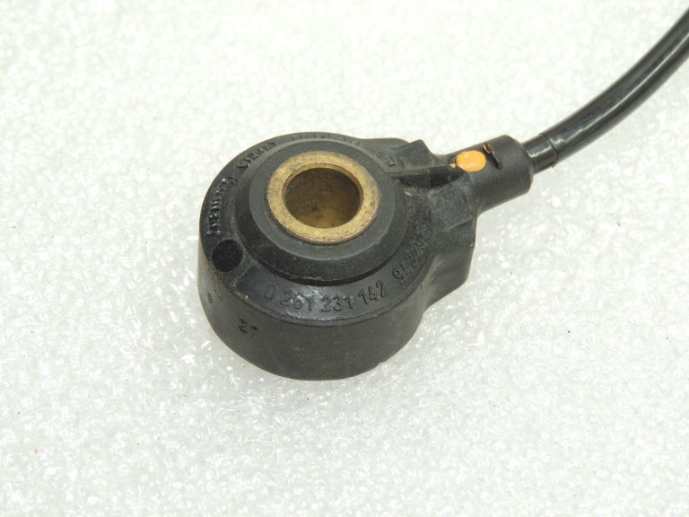 Volvo detonācijas sensors 0261231142