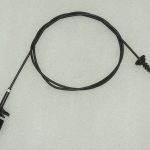 OEM Suzuki SX4 1.6i motora pārsega fiksators 8216079J00
