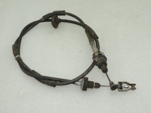 OEM Suzuki Jimny 1.3i sajūga atbrīvošanas trose 2371081AA1
