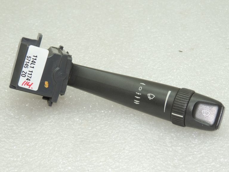 Volvo S60 I Combi slēdzis Tīrītāju slēdzis 31268581