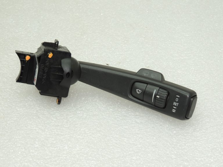 Volvo V50 Stikla tīrītāju slēdzis Vējstikla tīrītāju slēdzis 8691993