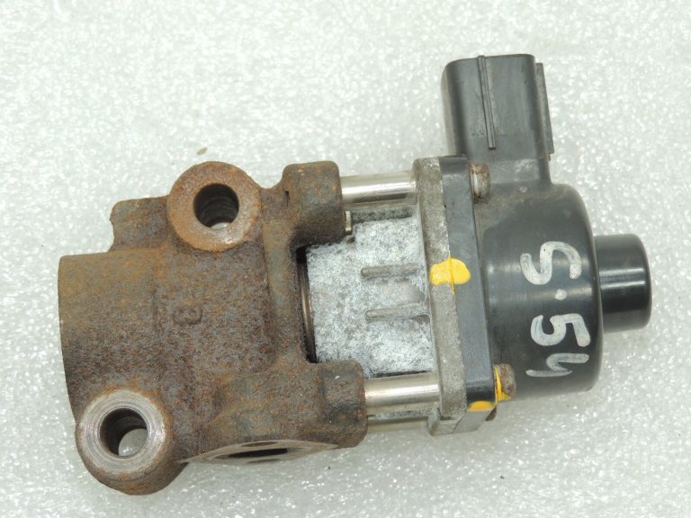 Suzuki SX4 Liana M16A EGR vārsts izplūdes gāzu recirkulācija 1811169G01 1811169G00