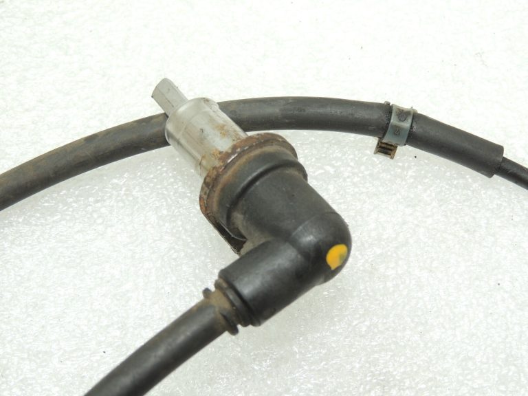 OEM Suzuki Liana riteņa ātruma sensors aizmugurējais labais 5631054G00