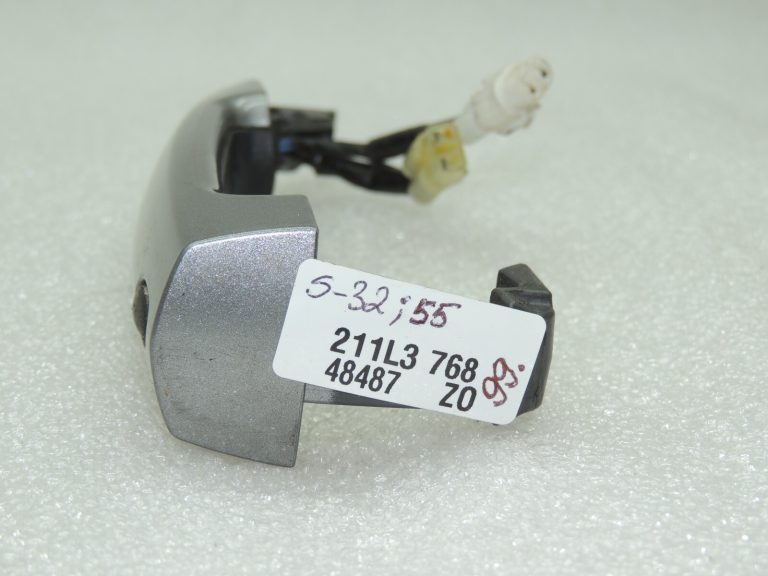 Suzuki SX4 ārējo priekšējo durvju rokturis bez atslēgas, pelēks 82810-63811-ZCD