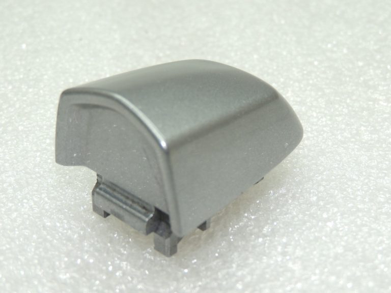 Suzuki SX4 Kapsulas ārdurvju rokturis priekšējais labās puses pelēks 82813-63J10-ZCD