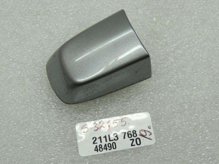 Suzuki SX4 vāciņš ārējo aizmugurējo durvju rokturis pelēks 82813-63J10-ZCD