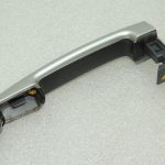 Suzuki SX4 ārējo aizmugurējo durvju rokturis sudraba krāsā 82812-63J00-ZCC