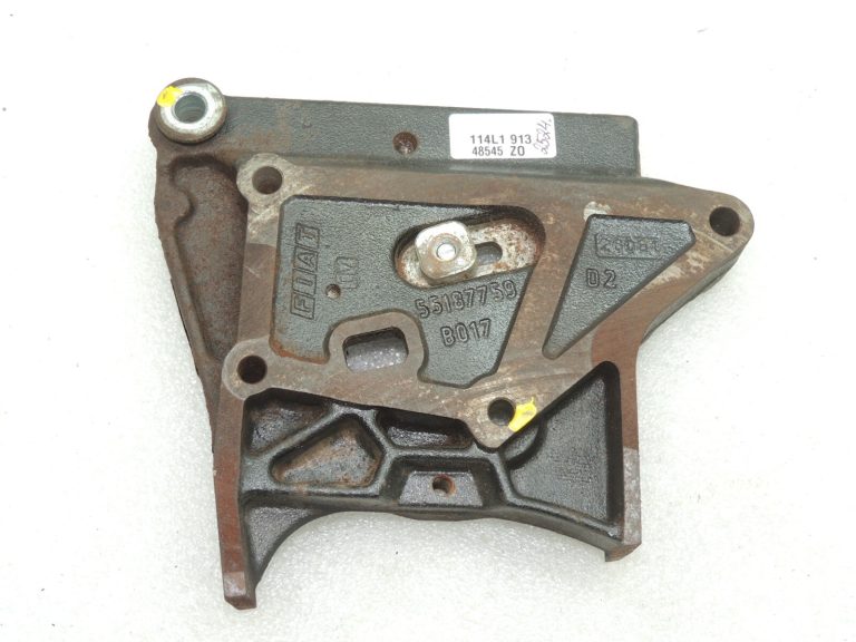 Alfa Romeo Giulietta 940 motora stiprinājums 55247610