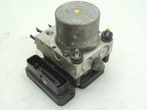 Opel Insignia B 1.5i ABS sūknis 84663666, 84442460