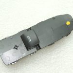 Opel Insignia B Priekšējais labās puses elektrisko logu slēdzis YR004045YX