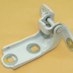 Opel Insignia B durvju eņģe aizmugurējā kreisā apakšējā GP6 42A Abalone White YQ00224780