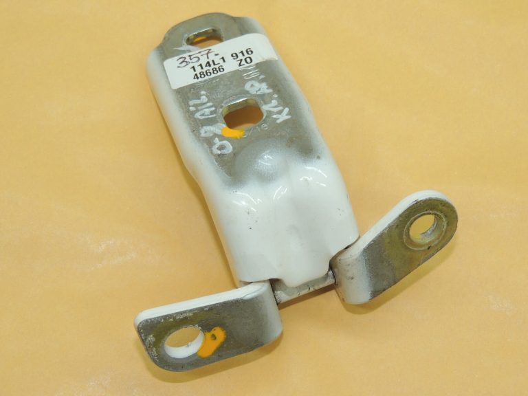 Opel Insignia B durvju eņģe aizmugurējā kreisā apakšējā GP6 42A Abalone White YQ00224780