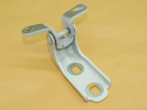 Opel Insignia B durvju eņģes aizmugurējās labās puses apakšējā daļa GP6 42A Abalone White 13501716