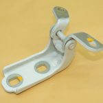 Opel Insignia B durvju eņģes aizmugurējās labās puses apakšējā daļa GP6 42A Abalone White 13501716