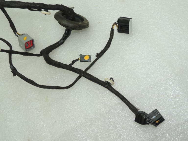 Opel Insignia B Durvju instalācijas instalācija priekšējā labajā pusē 39152954