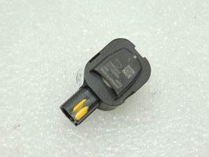 Opel Insignia B Датчик столкновения Датчик столкновения 13583355