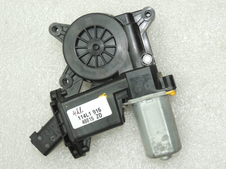 Opel Insignia B Logu regulatora motors aizmugurējā labajā pusē 39176512