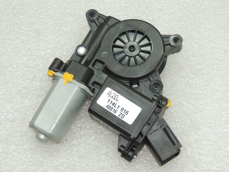 Opel Insignia B Logu regulatora motors priekšējā labajā pusē 39176504