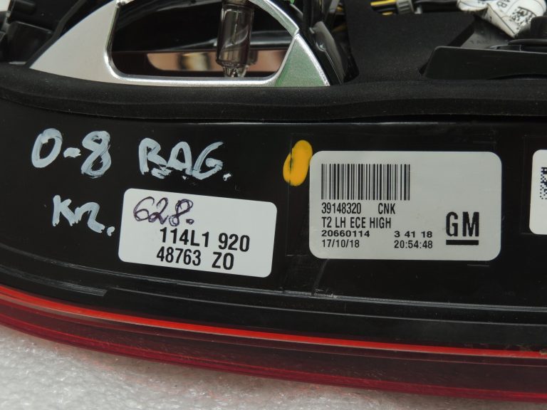 Opel Insignia B aizmugurējais lukturis kreisajā pusē 39148320