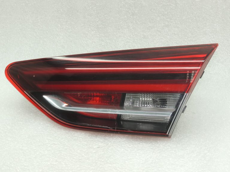 Opel Insignia B aizmugurējais lukturis aizmugurējais lukturis labajā pusē 39148321