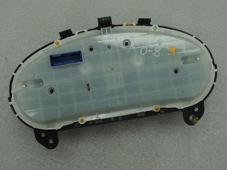 Opel Insignia B 1.5i spidometra mērinstrumentu komplekts YR00253380
