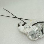 Suzuki SX4 Aizmugures labās puses durvju slēdzene 82301-79J12