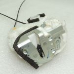 Suzuki SX4 Aizmugures kreiso durvju slēdzene 82302-79J12