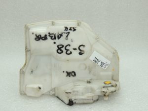 Suzuki SX4 Замок двери передней правой 82201-80J62